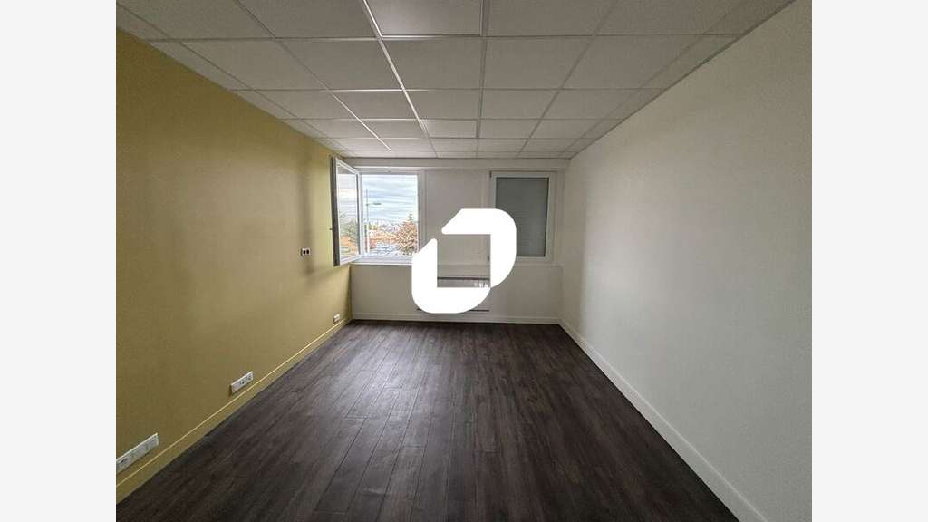 A louer Bureaux 267m² Caluire et cuire