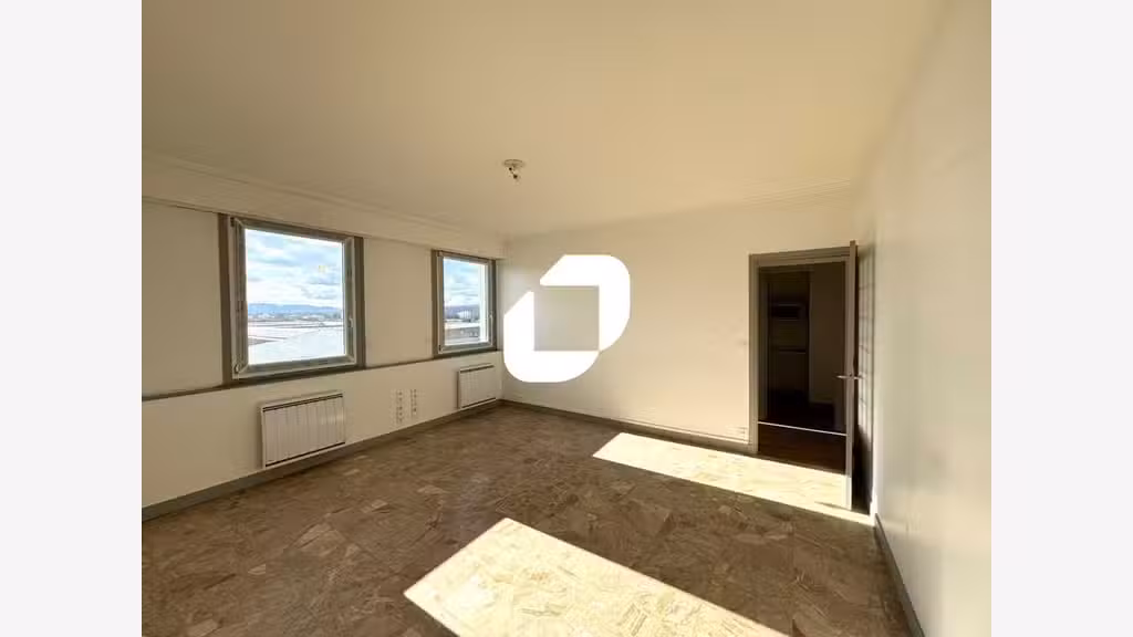 A louer Bureaux 267m² Caluire et cuire
