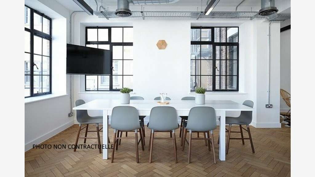 A louer bureaux 71m² RDC à Camaret-sur-Aigues