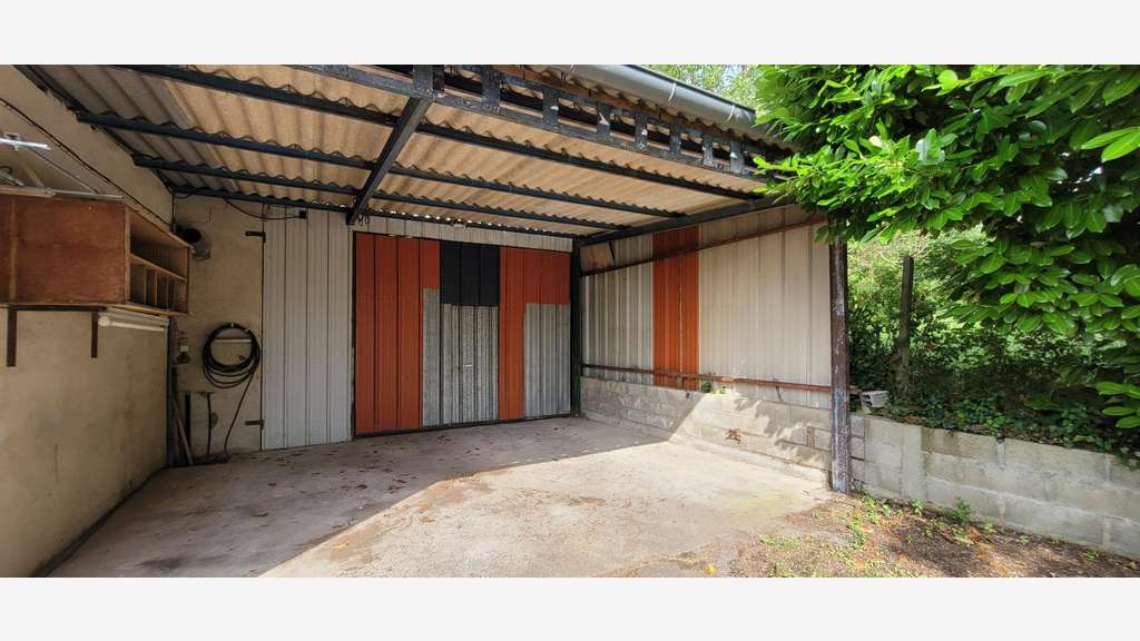 Local 660m² à louer à Caussade prox Montauban Nord