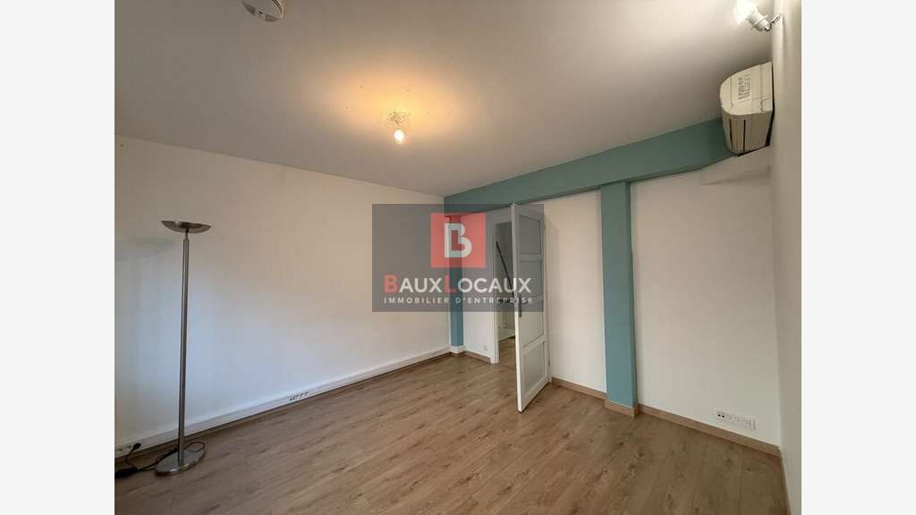 Bureau 51m² à louer au cœur de Cavaillon