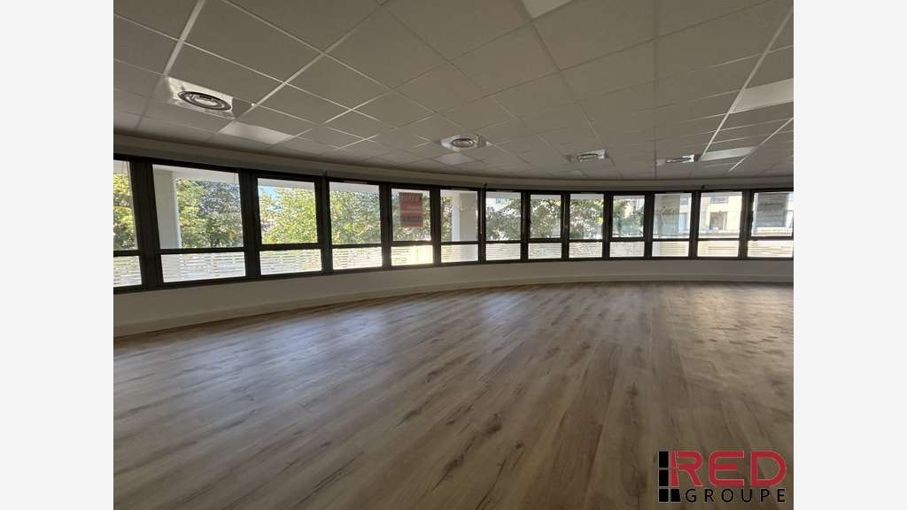 A louer bureaux 185m² à Aix-en-Provence centre