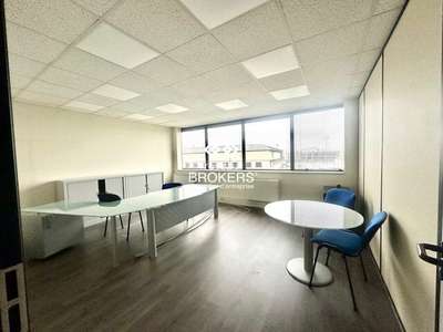 A louer bureau 117m² R+3 à Cergy Trois Fontaines