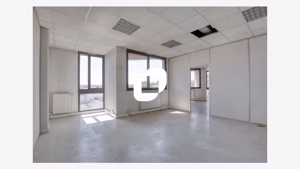 A louer Bureaux 478m² Cergy