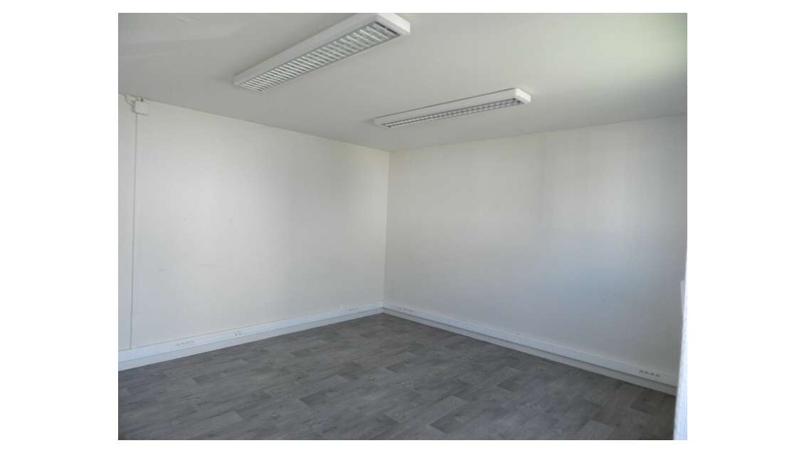 A louer bureau 32m² Chambéry ZA des Landiers