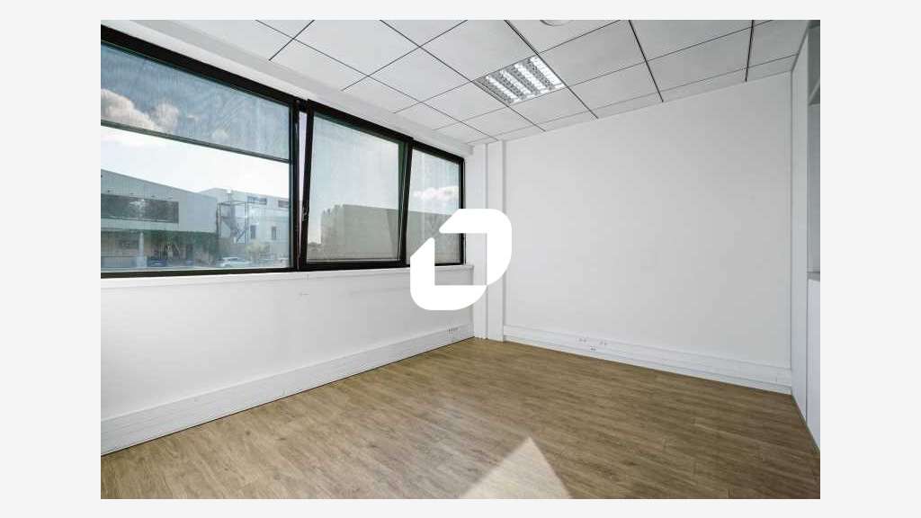 A louer Bureaux 324m² Champagne au mont d'or