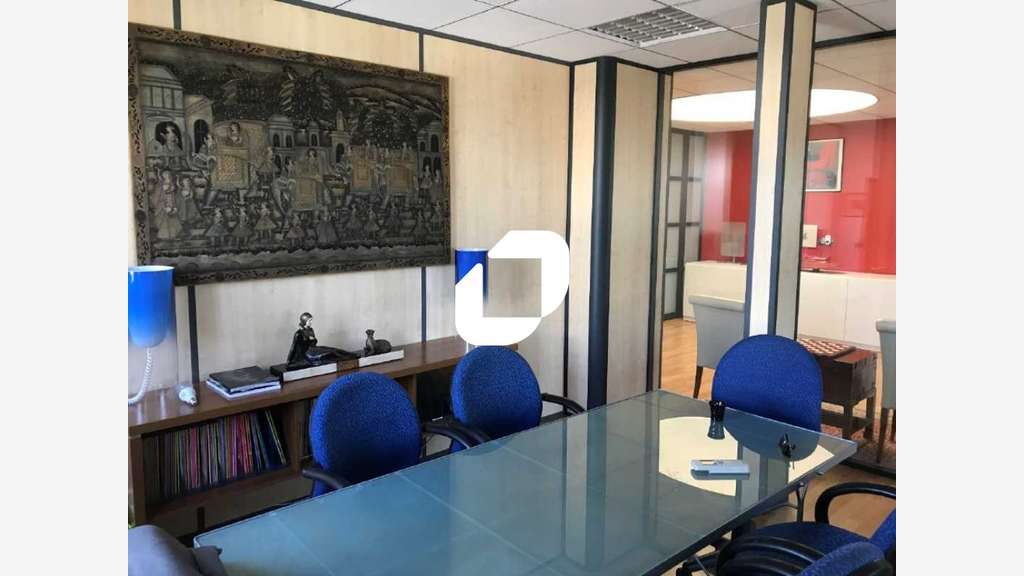 A louer Bureaux 261m² Champagne au mont d'or