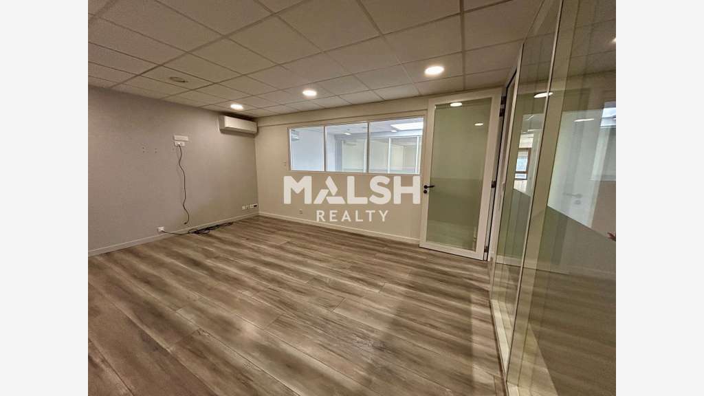 A louer bureaux 350m² à partir 150m² à Champagne