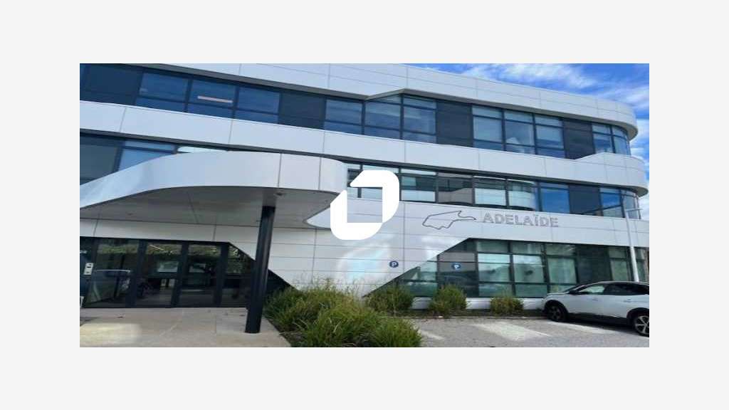 A louer Bureaux 243m² Champagne au mont d'or