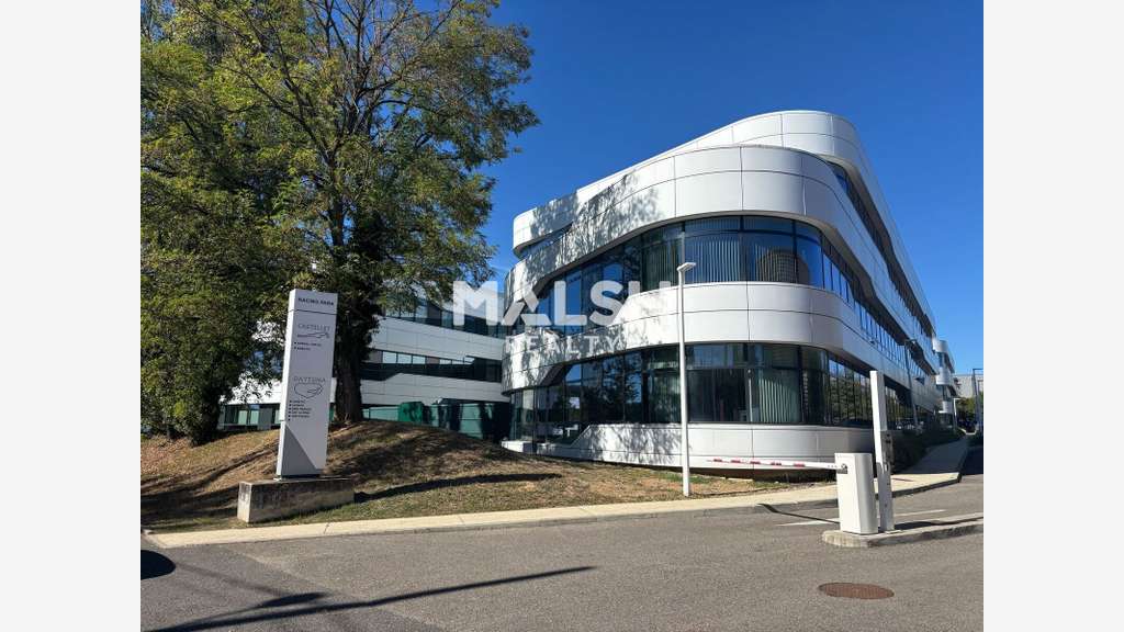 CHAMPAGNE-AU-MONT-D'OR - Bureaux de 243 m² - A LOU
