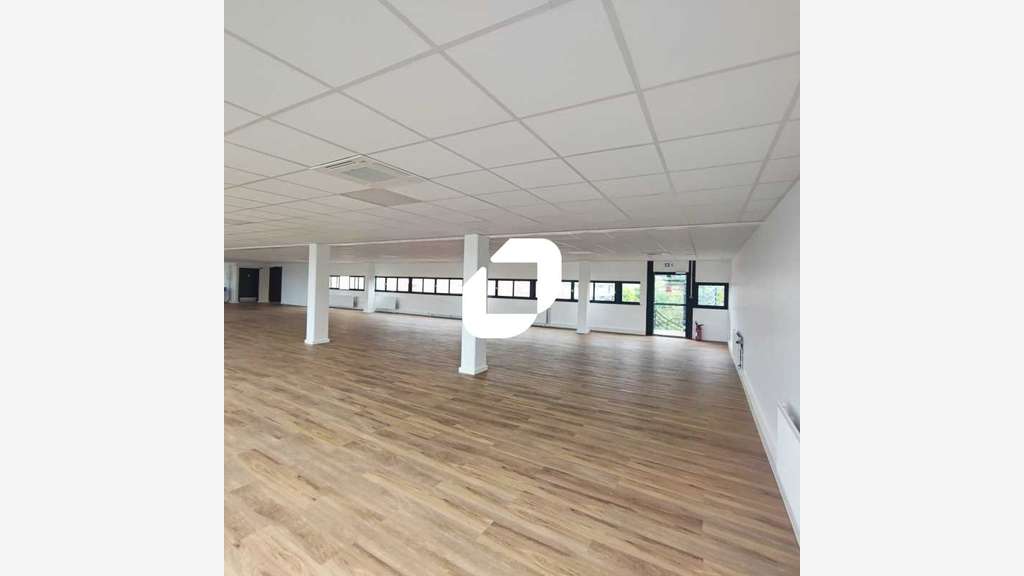 A louer Bureaux 805m² Champigny sur marne