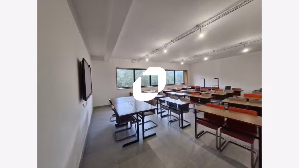 A louer Bureaux 380m² Champs sur marne