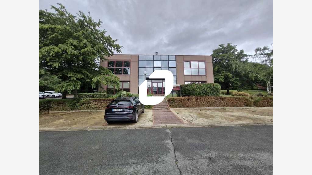 A louer Bureaux 380m² Champs sur marne