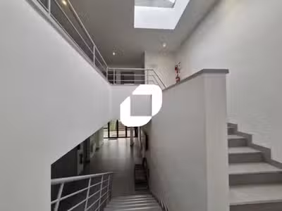 A louer Bureaux 760m² Champs sur marne