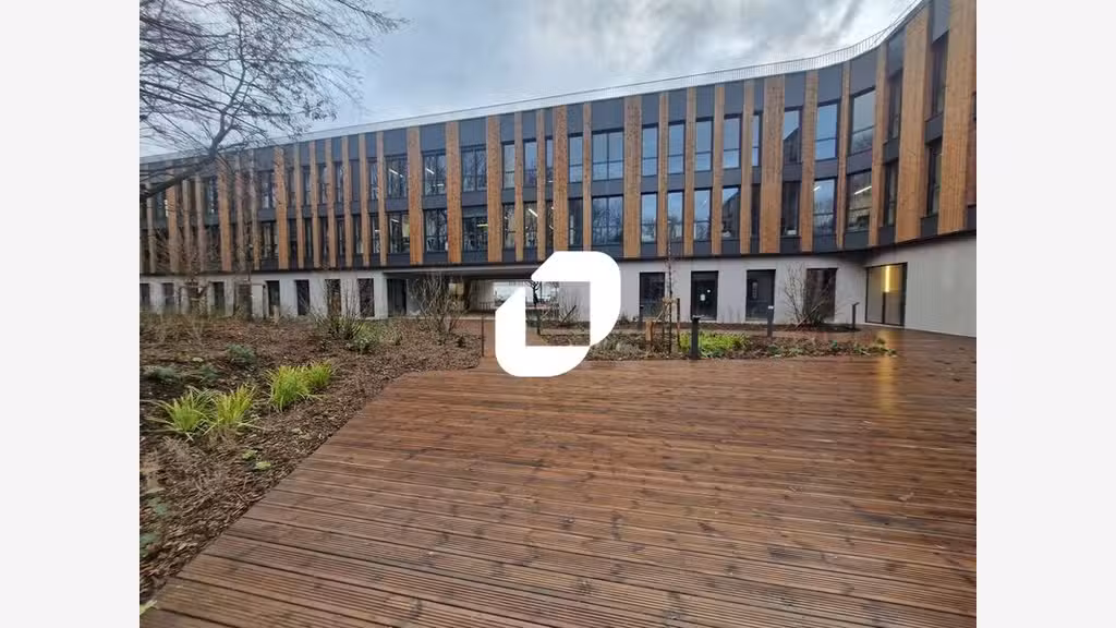 A louer Bureaux 1113m² Champs sur marne
