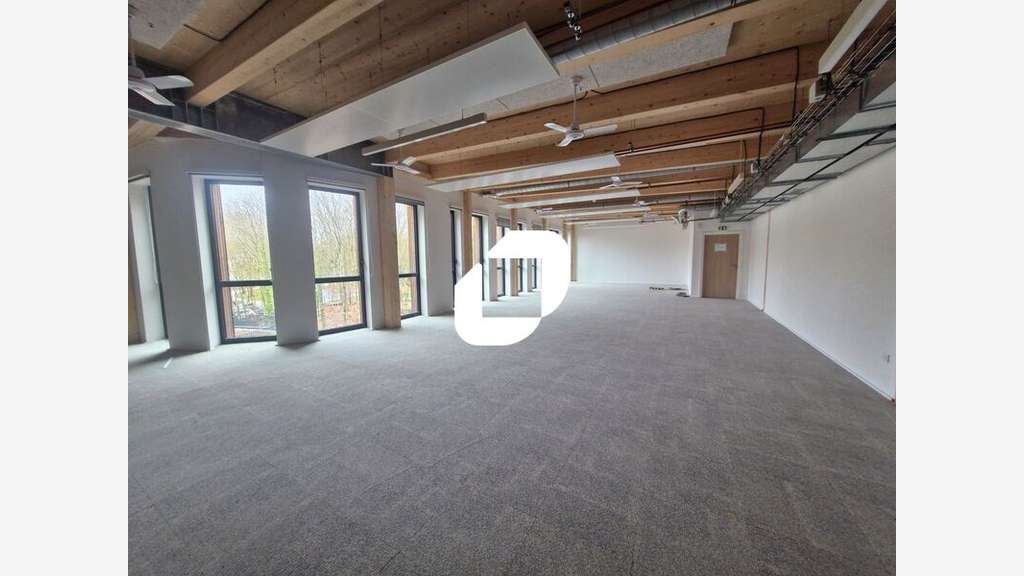 A louer Bureaux 1113m² Champs sur marne