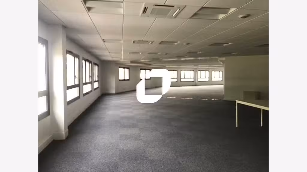 A louer Bureaux 199m² Chanteloup les vignes