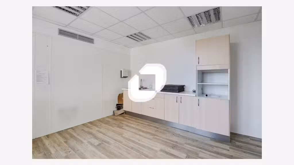 A louer Bureaux 1741m² Charenton le pont