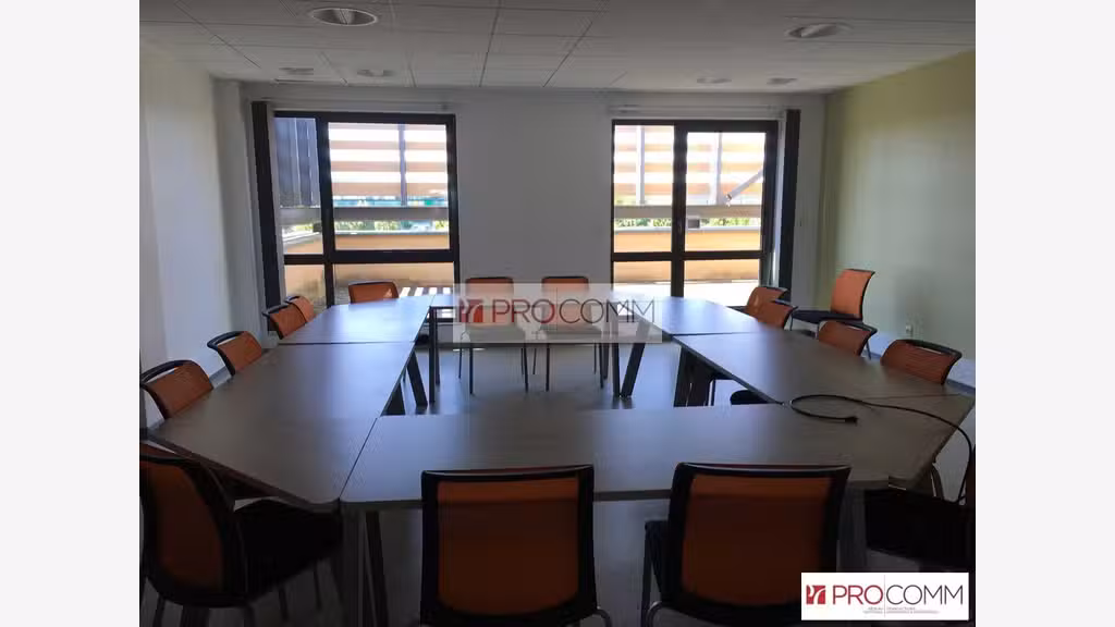 A louer bureaux 48m² R+1 haut de gamme Chartres