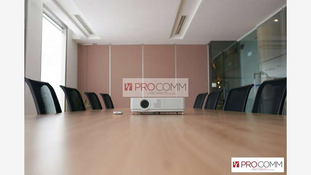 Bureaux de 70.58m² à louer au 2ème étage Chartres