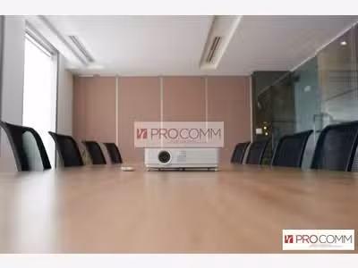Bureaux de 70.58m² à louer au 2ème étage Chartres