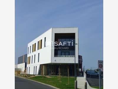 A louer bureaux neufs de 133m² à Châteaubriant