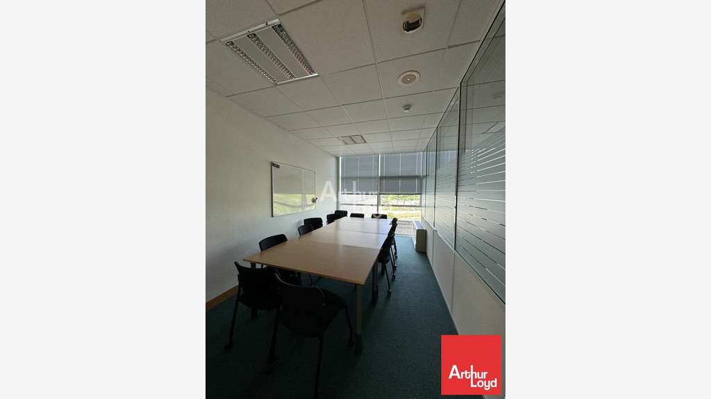 Bureaux de 240m² louer dans les Deux Sèvres