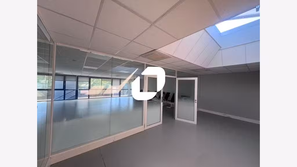 A louer Bureaux 135m² Chelles