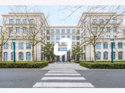 A louer Bureaux 4561m² Chessy