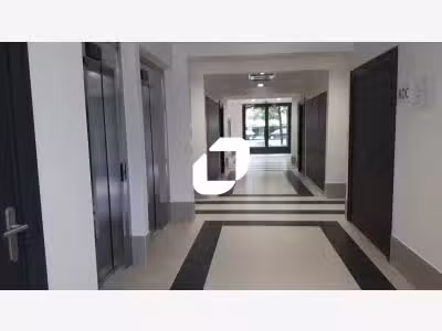 A louer Bureaux 145m² Chessy