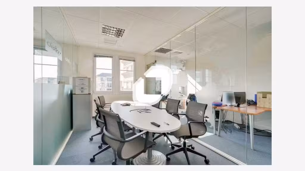 A louer Bureaux 1513m² Chessy