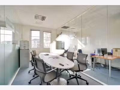 A louer Bureaux 1513m² Chessy