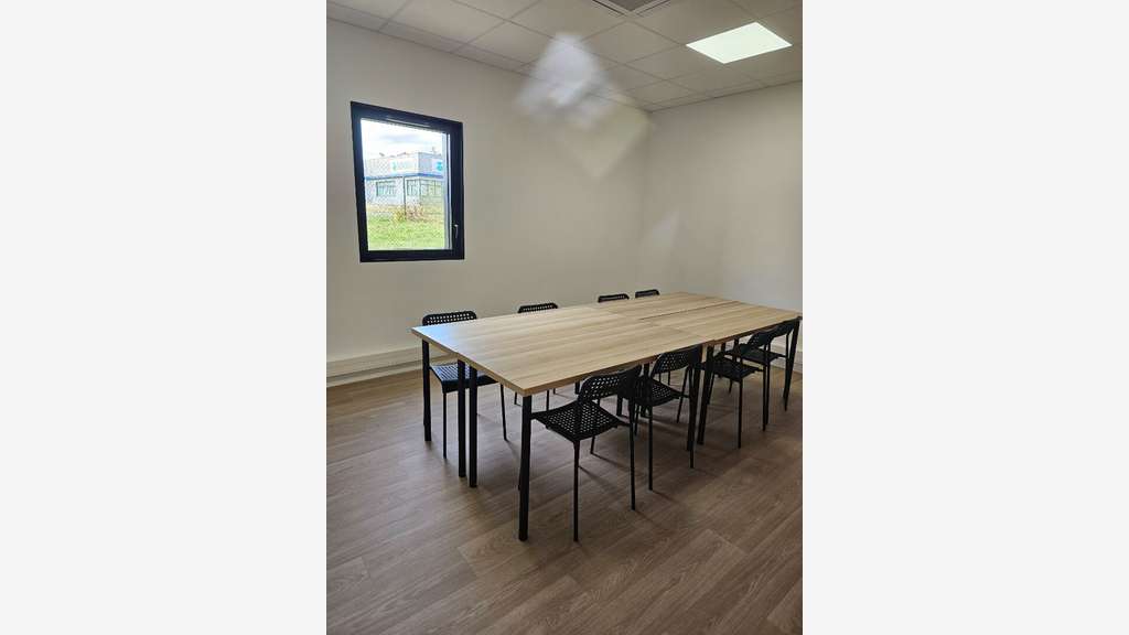 A louer bureaux 150m² en excellent état à Cholet