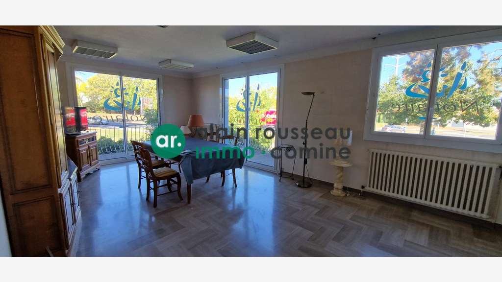 Bureaux de 240m² à louer à Cholet