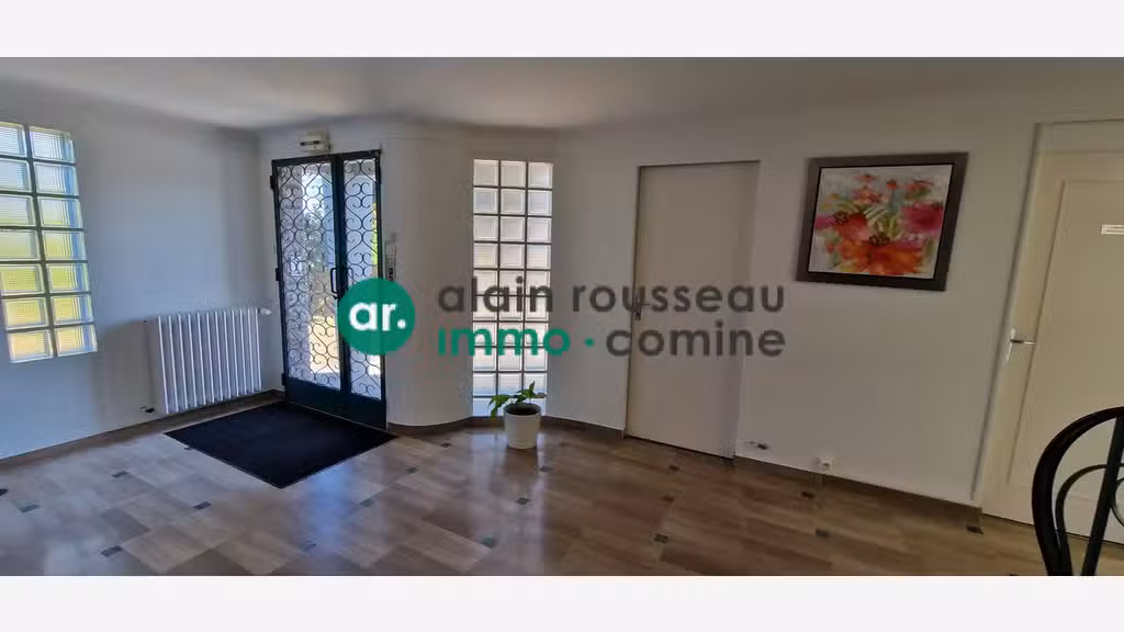 Bureaux de 240m² à louer à Cholet