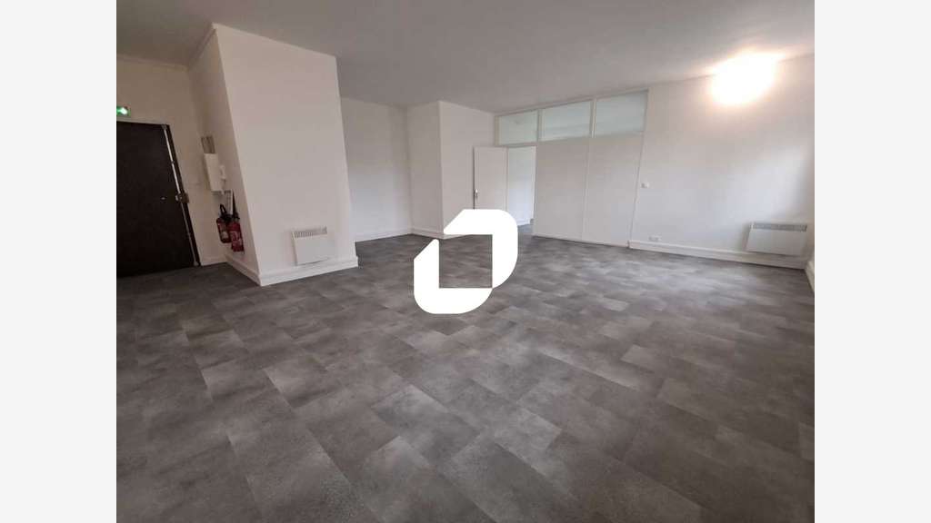 A louer Bureaux 71m² Clamart