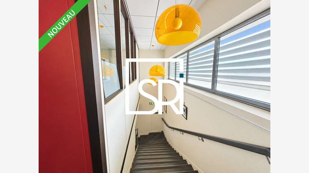 CLERMONT-FERRAND - BUREAUX à louer