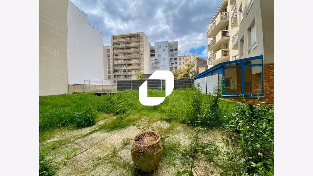A louer Bureaux 256m² Clichy