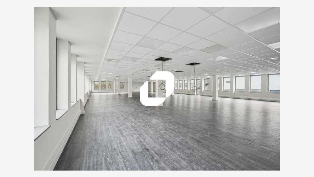 A louer Bureaux 610m² Clichy