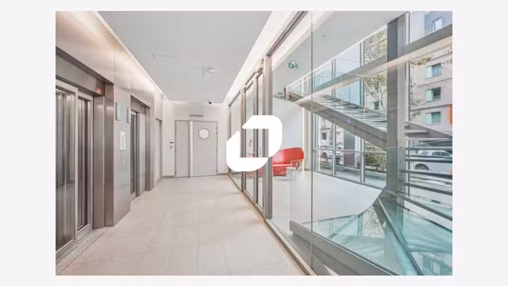 A louer Bureaux 610m² Clichy