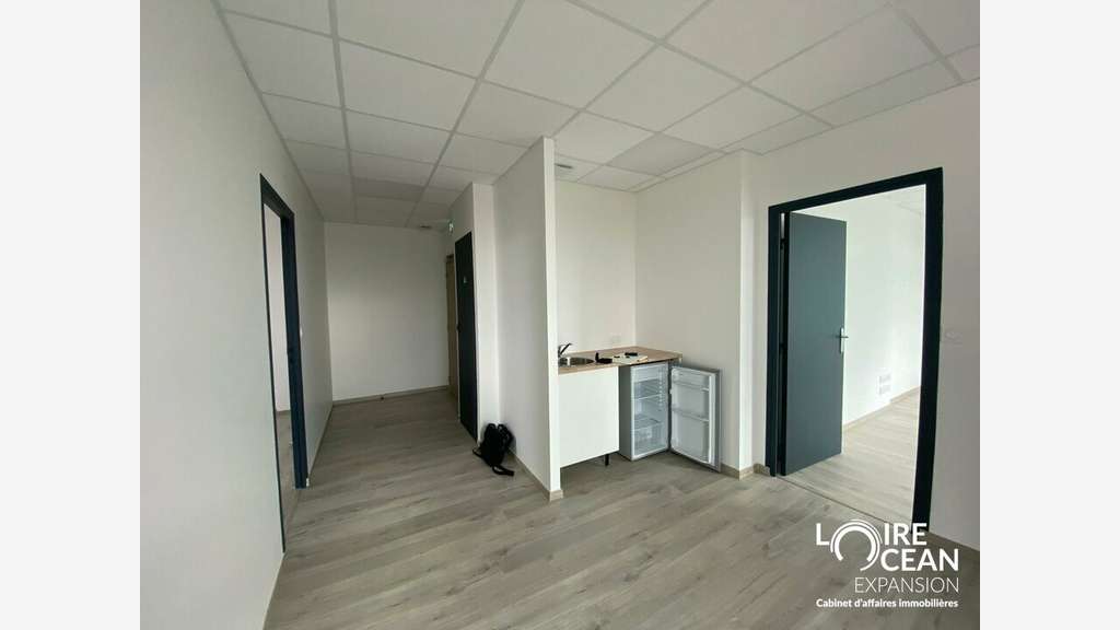 A louer bureaux de 55m² au 2ème étage à Clisson