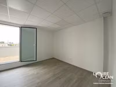 A louer bureaux de 55m² au 2ème étage à Clisson