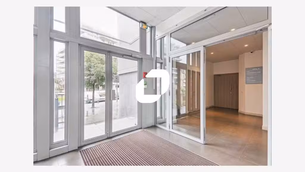 A louer Bureaux 732m² Colombes
