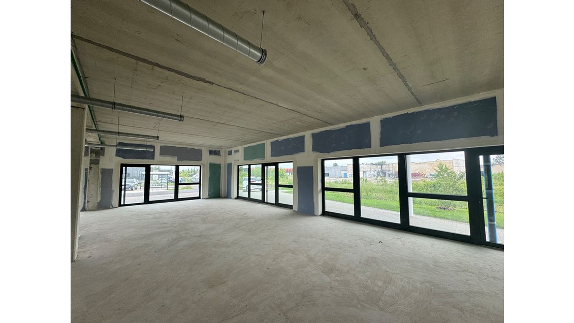 A louer bureau commercial de 124m² à Sainte-Savine