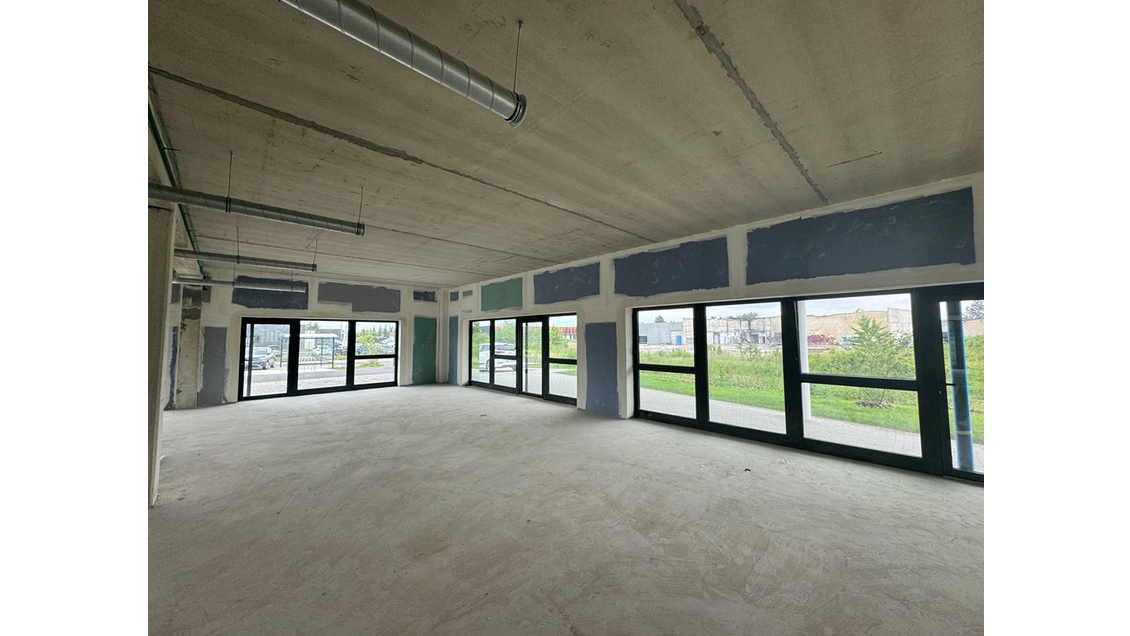 A louer bureau commercial de 184m² à Sainte-Savine