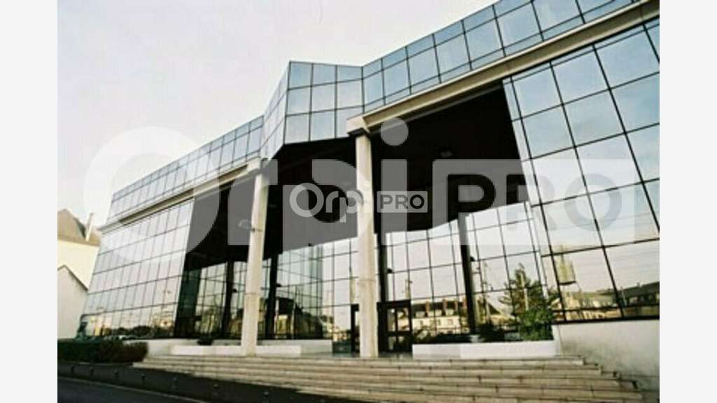 A louer bureaux de standing 26m² à Compiègne Gare 