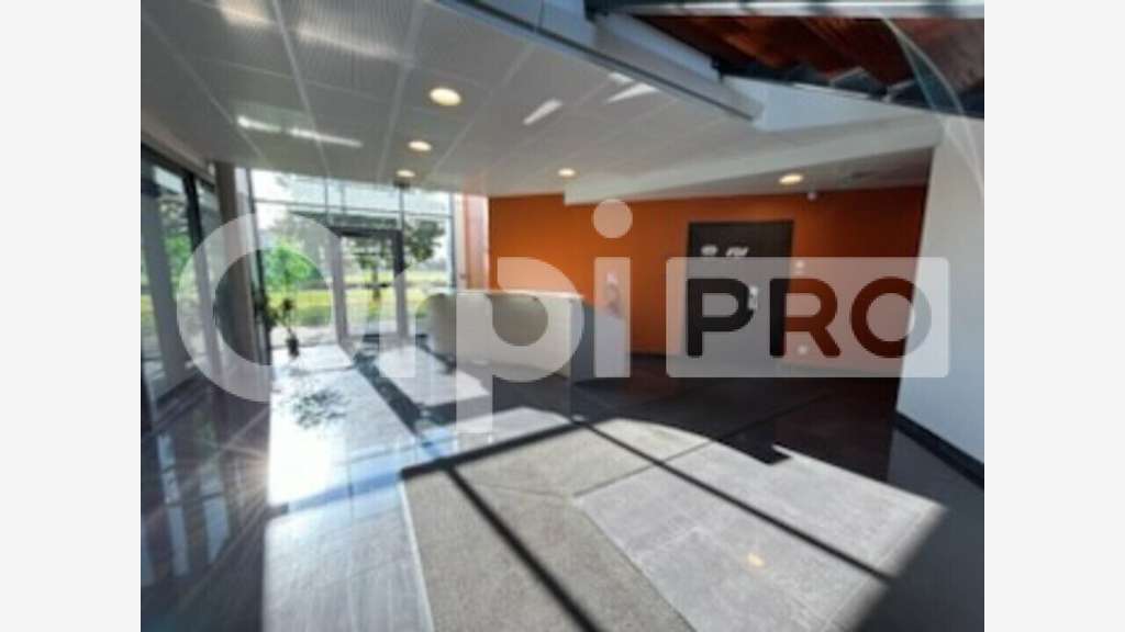 Bureaux 155m² à louer Compiègne ZAC de Mercière