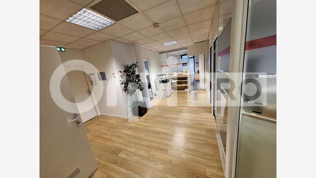 Bureaux 155m² à louer Compiègne ZAC de Mercière