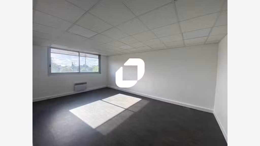 A louer Bureaux 245m² Conflans sainte honorine