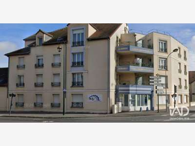 A louer bureau de 260m² + parkings à Coulommiers